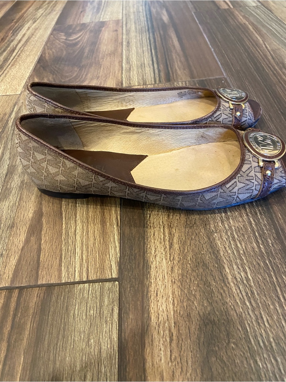 Michael Kors Brown Logo Open-Toe Ballet Flats with Gold Medallion - Picture 6 of 9